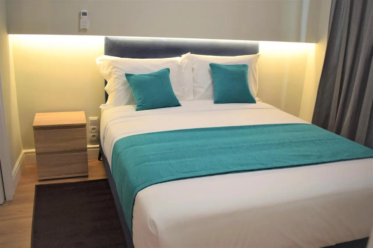 Apartamentos Colmeia Lisbon Apartment