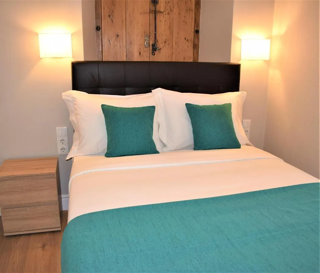 Apartamentos Colmeia Lisbon Apartment